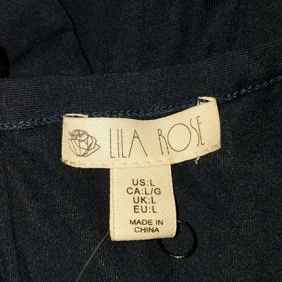 Lila Rose Navy and Floral 3/4 Top Size L NWT - Picture 3 of 6